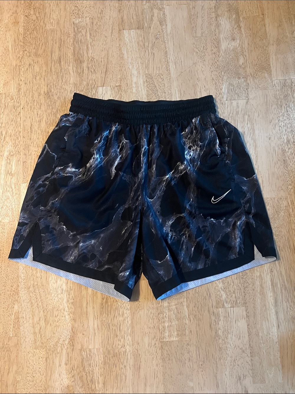 Nike Men’s Black Marble-Print Athletic Shorts
